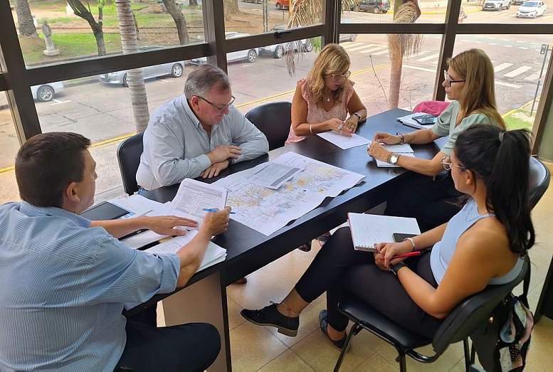 El Senador Michlig realizó gestiones para obras de agua potable y saneamiento