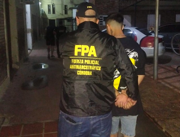 Incautaron drogas y hubo dos detenidos en una fiesta electrónica en San Francisco