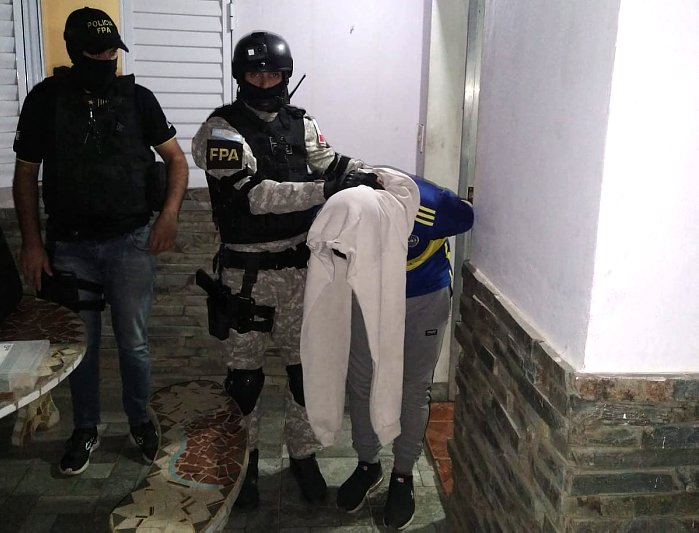 Dos hermanos y un sobrino detenidos en Brinkmann por venta de drogas