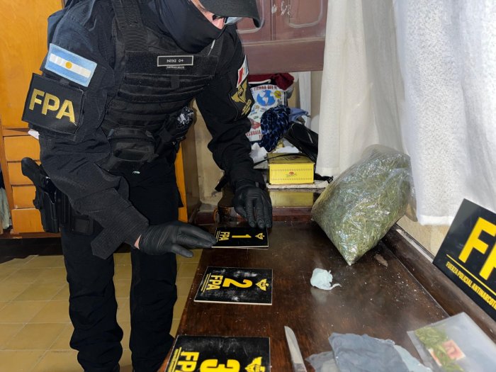 FPA detuvo a un joven y secuestró marihuana en Freyre