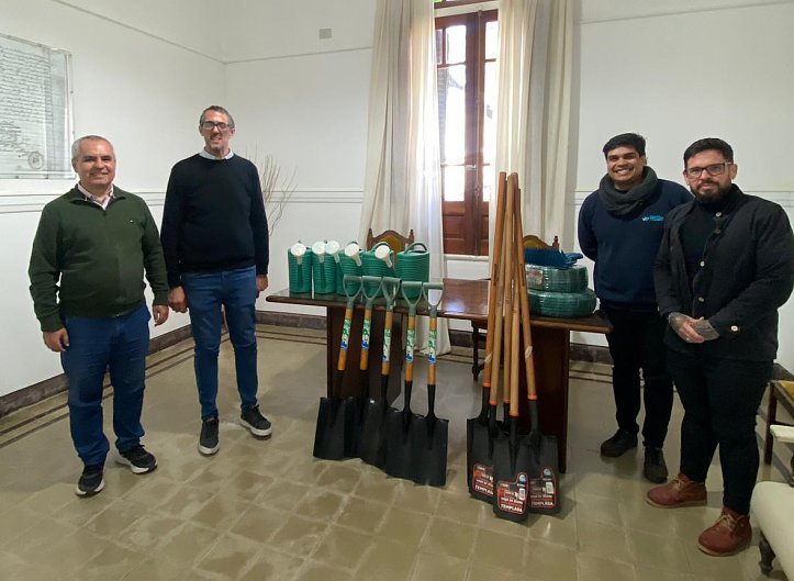 Morteros: El municipio recibió herramientas para el desarrollo de huertas