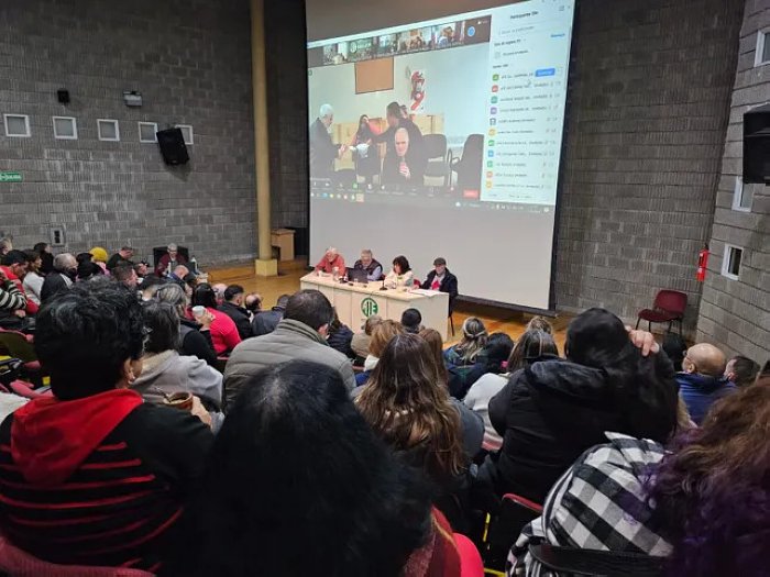 UPCN y ATE votaron a favor de aceptar la propuesta de la provincia