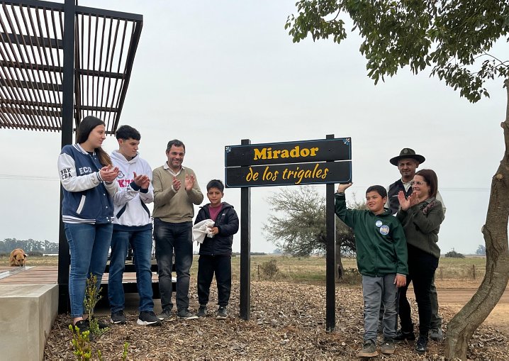 Brinkmann ya cuenta con el Mirador de los Trigales en el Paseo Ansenuza Norte