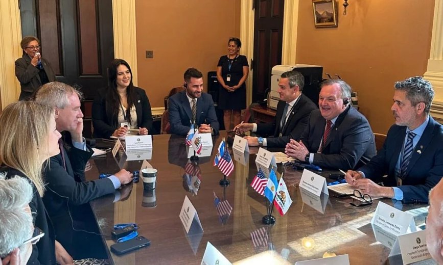 Michlig expuso en California sobre el “importante descenso de la criminalidad en Santa Fe”