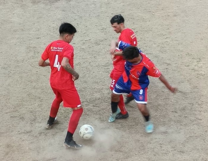Clasificatorio: Derrota de Juniors, victorias de Porteña, 9 de Freyre y Tiro