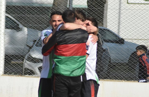 Clasificatorio: Tiro goleó de visitante, Juniors y 9 de Freyre empataron