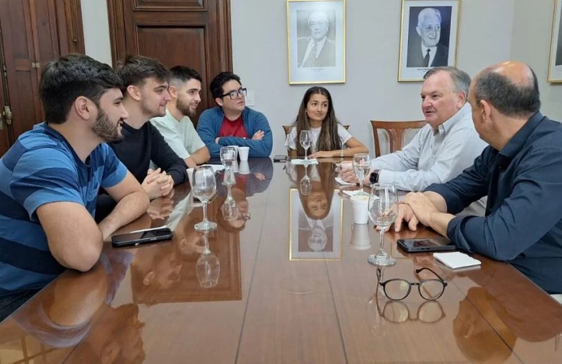 Michlig se reunió con dirigentes estudiantiles de Franja Morada