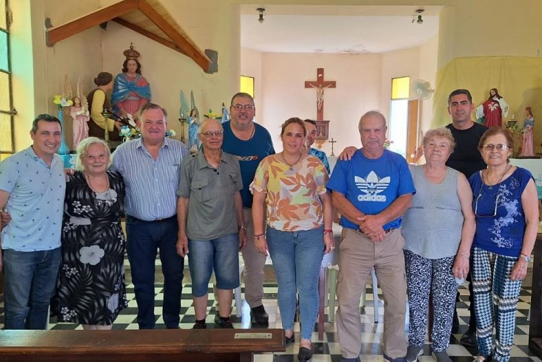 Michlig acercó fondos a instituciones de Huanqueros y La Clara
