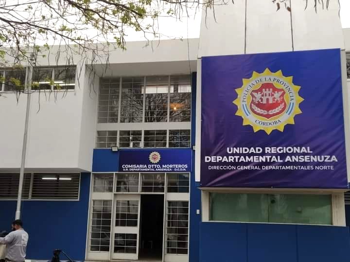 Herido de arma blanca, detenidos y robo en Morteros