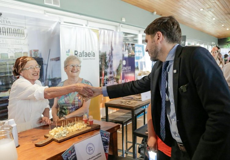 La provincia presentó la oferta turística a través de 