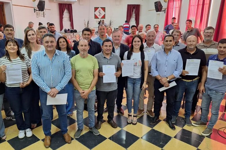 Se firmaron convenios en favor de instituciones culturales y deportivas del Dpto. San Cristóbal