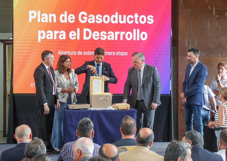 Ocho ofertas en la licitación de la primera etapa del Gasoducto del Sudoeste