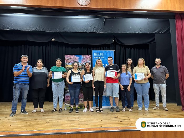 Brinkmann: Se entregaron certificados del Programa “Fomentar Empleo”