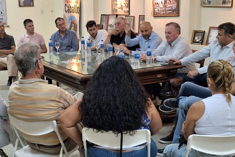 Michlig destacó que la visita de Puccini significó la llegada de 1500 millones al departamento