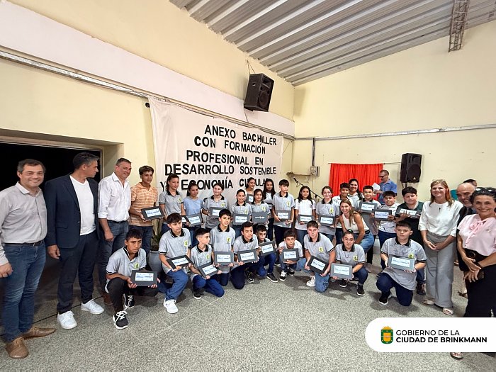 Brinkmann abrió el ciclo lectivo con una nueva oferta educativa