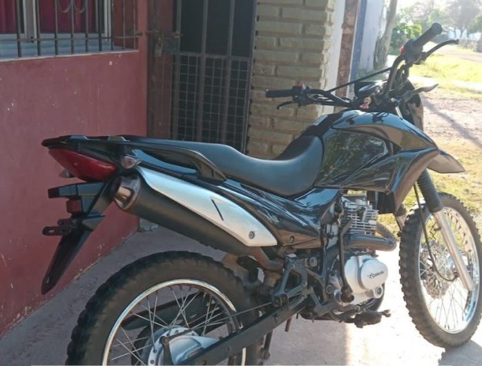 Robaron una moto en jurisdicción de Col. Dos Hermanos