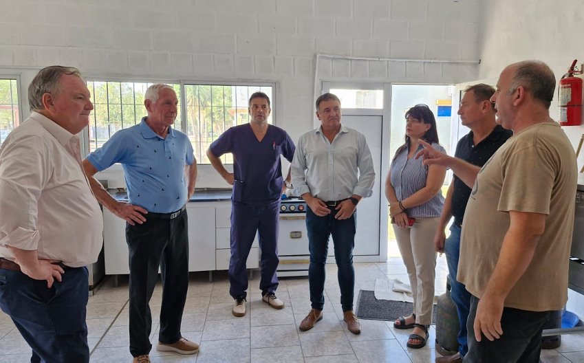 Suardi: Michlig visitó la Escuela Técnica 500 y la Escuela de Bo. San Miguel