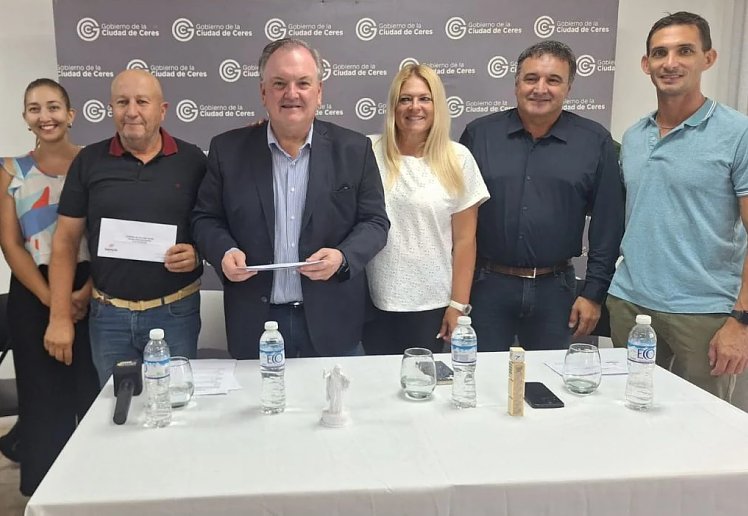 Michlig entregó aportes del Programa de Obras Menores por 362 millones