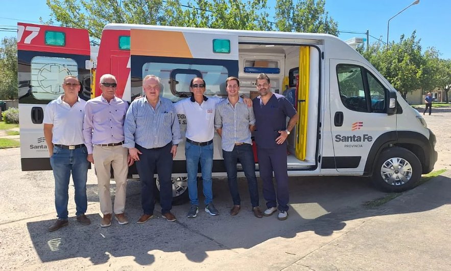 Entregarona ambulancias para Suardi, San Guillermo y otras localidades del departamento