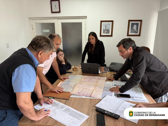 Brinkmann: Trabajan en la regularización dominial de viviendas provinciales