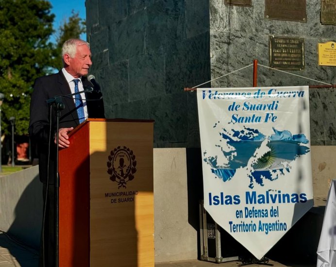 Suardi: Se recordaron los 43 años de la gesta de Malvinas