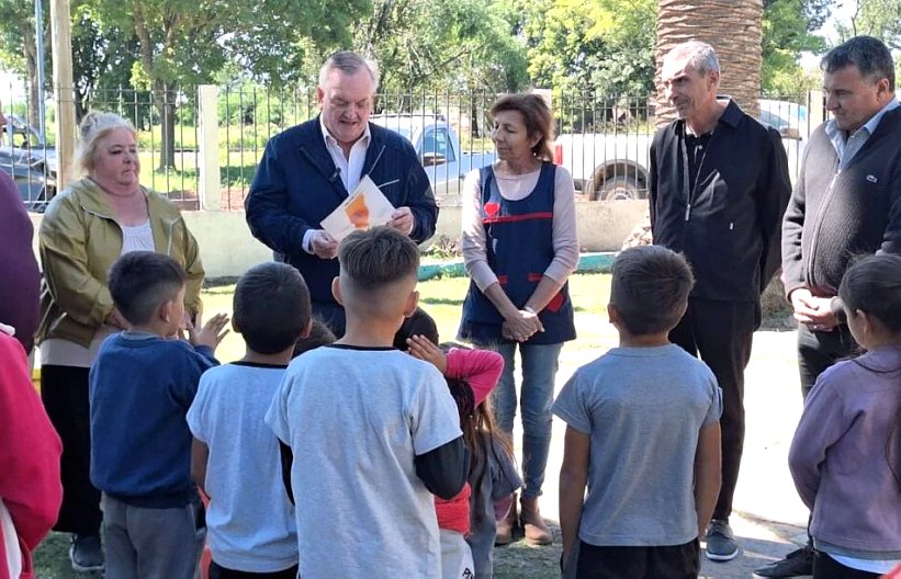 Michlig y González visitaron localidades del este departamental