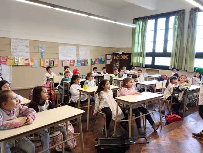 AMSAFE realiza el paro pero el Gobierno recordó que las escuelas están abiertas