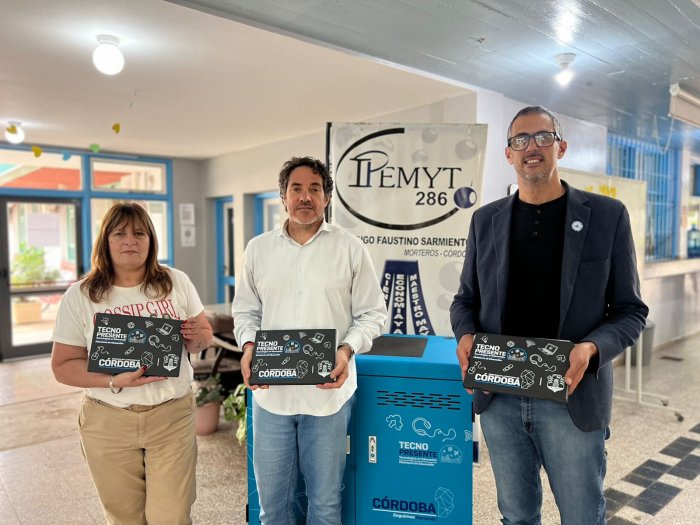 Morteros: El municipio entregó notebooks a instituciones educativas de la ciudad