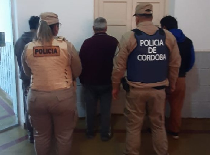 Tres hombres detenidos por faenamiento clandestino en Porteña