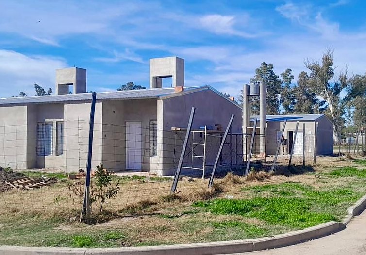 Suardi: Las 24 viviendas de Bo. San Miguel tienen un avance del 40%