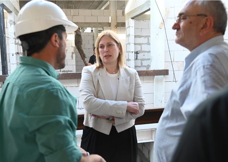 La vicegobernadora Gisela Scaglia visitó y recorrió obras públicas en Sunchales