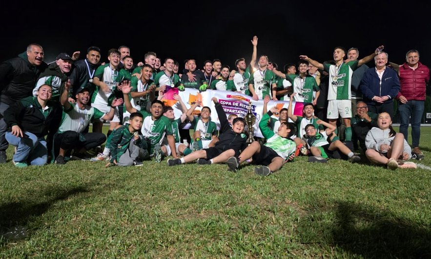 Brown (San Vicente) y Juniors los campeones de oro y plata de la Copa Bi Departamental