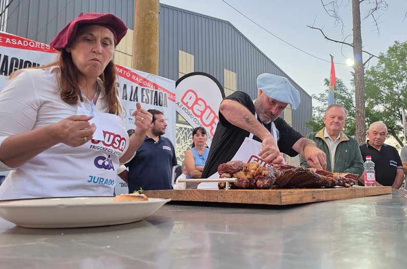 El senador Michlig participó del 4° Campeonato de Asadores a la Estaca en San Guillermo