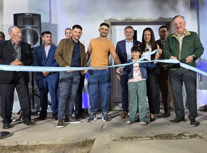 Las Palmeras cumplió 121 años y habilitó el nuevo SUM Comunal 