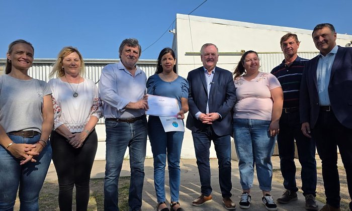 Michlig entregó un FANI en la Escuela Técnica N° 492 de San Guillermo y destacó el compromiso con la educación técnica