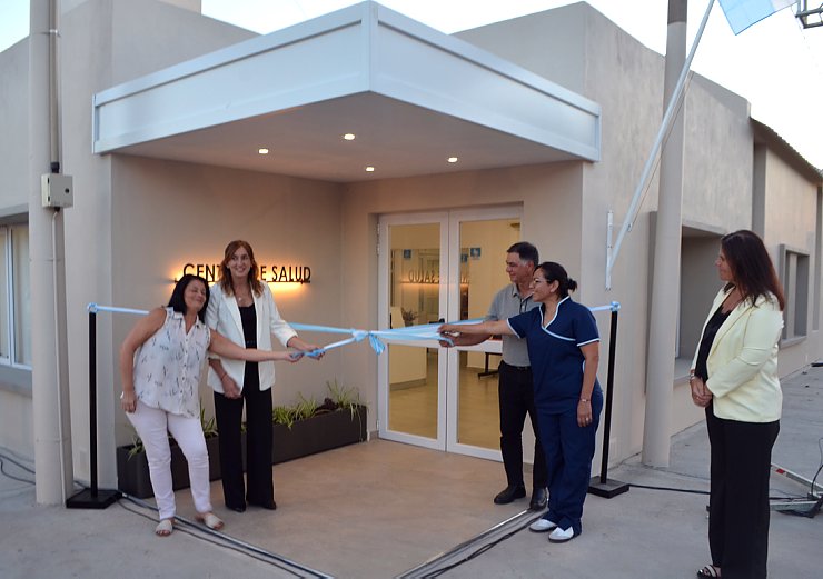 Col. Vignaud: Se inauguraron el nuevo Centro de Salud y otras obras públicas
