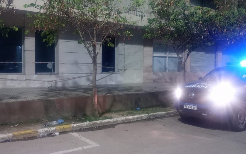 Pelea de jóvenes provocó daños en la Mutual Balnearia