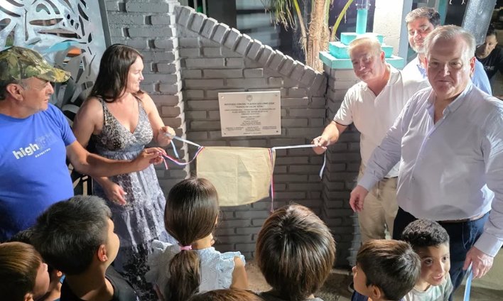 Se inauguró en Ambrosetti la obra de puesta en valor del natatorio comunal