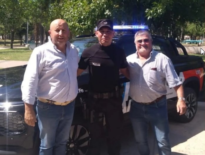 Col. Bossi ya dispone de un móvil policial 0 km.