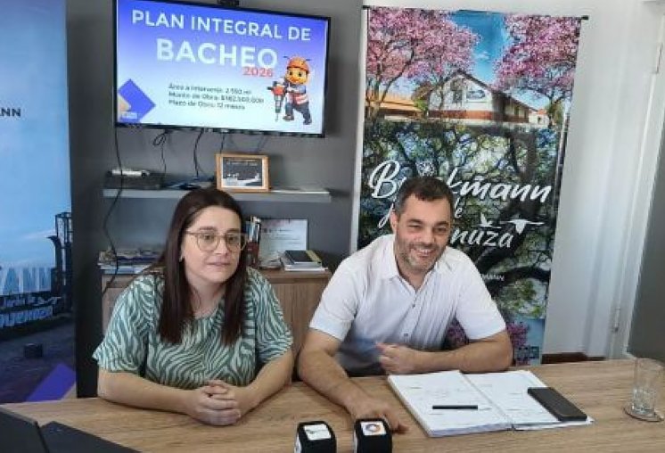 Brinkmann anunció un plan integral de bacheo para el 2026