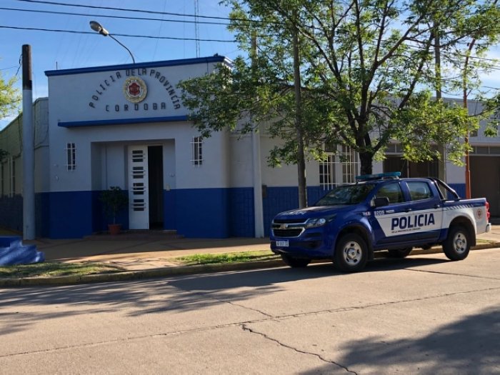 Demoraron a un menor luego de robar en una despensa de Porteña