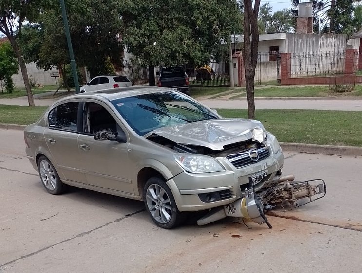 Joven moticiclista sufrió heridas graves en un accidente en Morteros