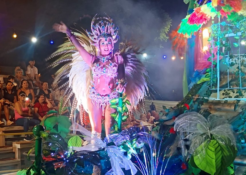Este sábado cierran los carnavales más grandes de la región en Suardi