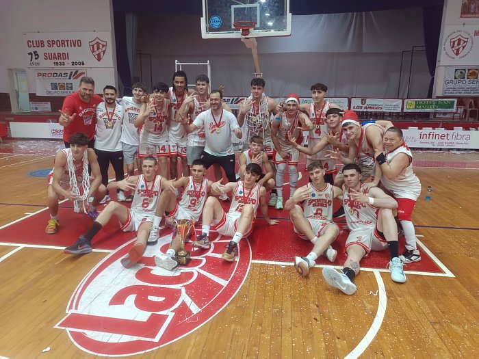 La Morterense levanta el telón de una temporada histórica