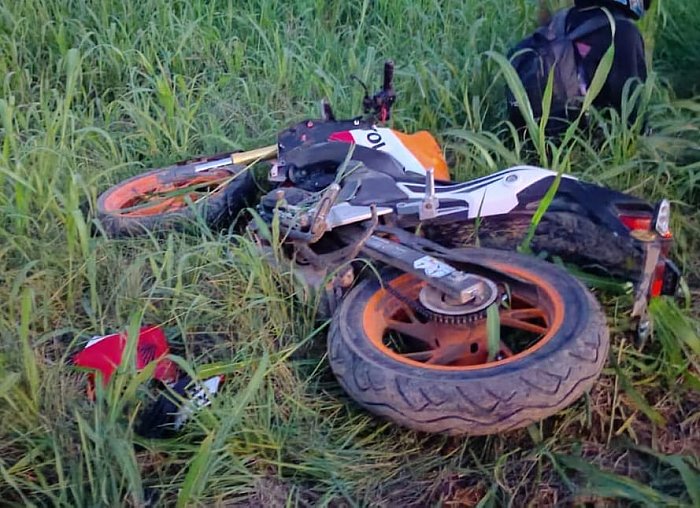 Accidente de moto sin heridos en zona rural de Marull 