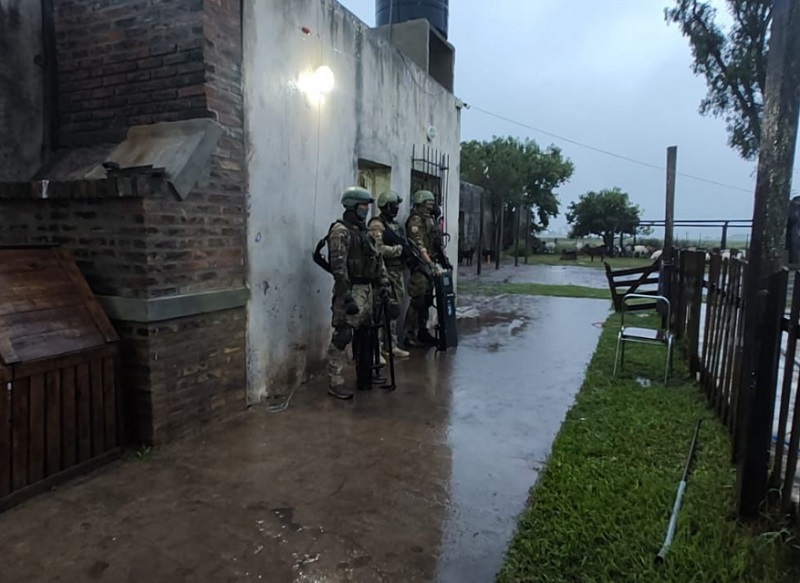 Frontera: secuestran un arsenal y hay tres detenidos 