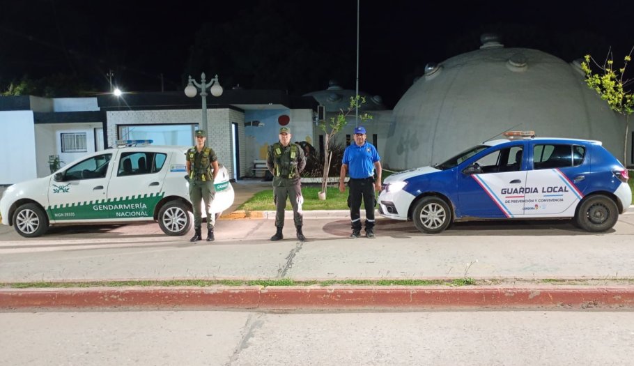 Morteros: Identificaron a cinco personas y secuestraron estupefacientes en un operativo preventivo