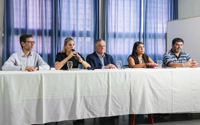 El Gobierno de Santa Fe mantiene el despliegue interministerial en San Cristóbal tras el ataque en una escuela