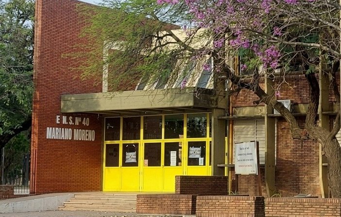 San Cristóbal: Autorizan el regreso progresivo a clases en la Escuela Normal tras el ataque