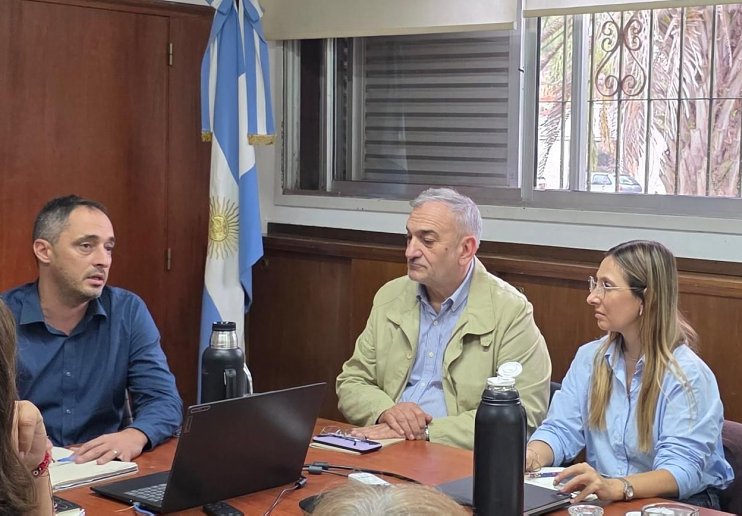 Preocupación por la situación hídrica en Castellanos: Calvo gestionó acciones ante la Provincia